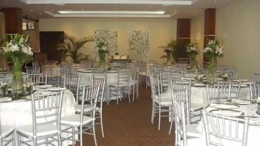 Century Plaza - 7