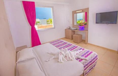 New Famagusta & Suites - 41