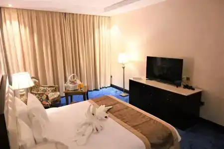 Crystal Plaza Al Majaz - 10