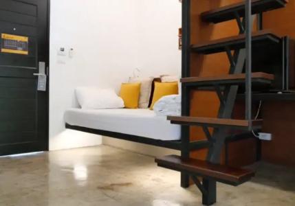 Bed Hostel - 100