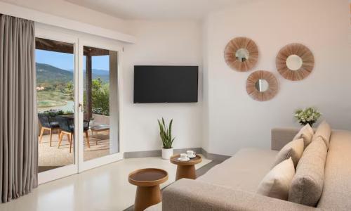 Baia Di Chia Resort Sardinia, Curio Collection By Hilton - 62