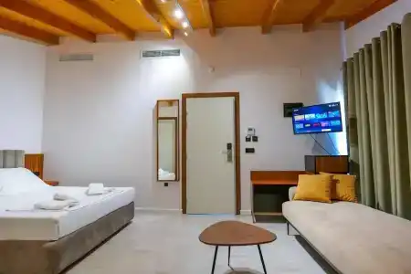 Semajo - 27