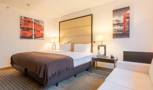Pestana Chelsea Bridge - 61
