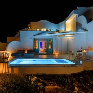 Neptune Luxury Suites - 40