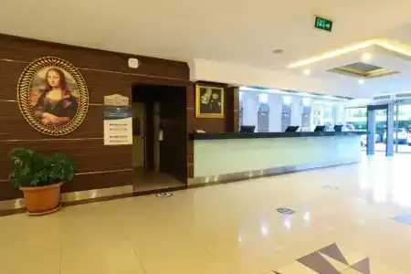 Crystal Aura Beach Resort & Spa  - 2