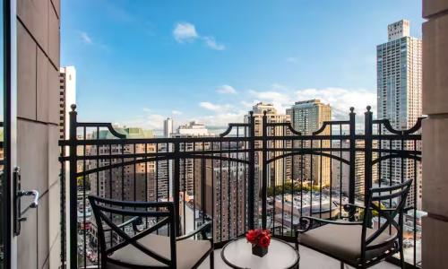 Waldorf Astoria Chicago - 62