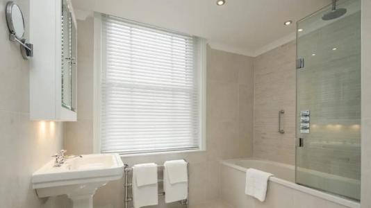 Sloane Place - 58