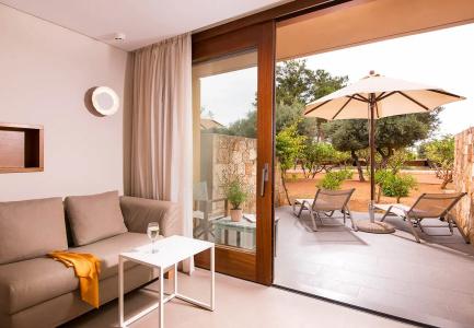 Kernos Beach & Bungalows - 51