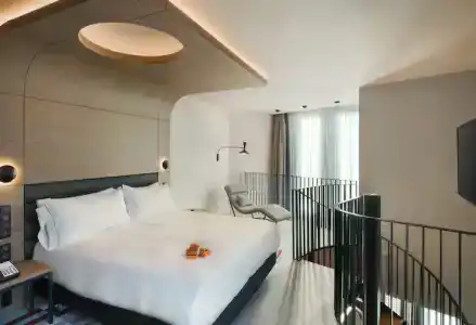 Canopy By Hilton Paris Trocadero - 57