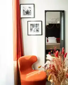 Hotel - 68