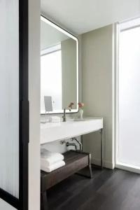 Hyatt Centric Congress Avenue Austin - 76