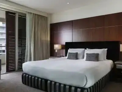 Pullman - 65
