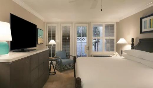 Pier House & Spa - 57