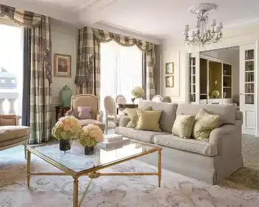 Four Seasons George v Paris - 8