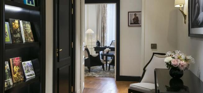 Hôtel Barrière Le Fouquet's - 94