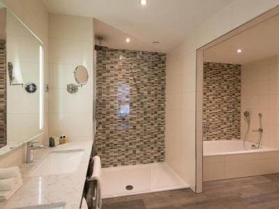 Hilton Garden Inn Frankfurt City Centre - 64
