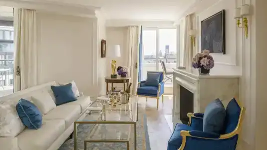 Four Seasons George v Paris - 100