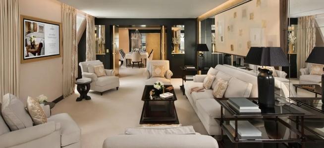 Hôtel Barrière Le Fouquet's - 82