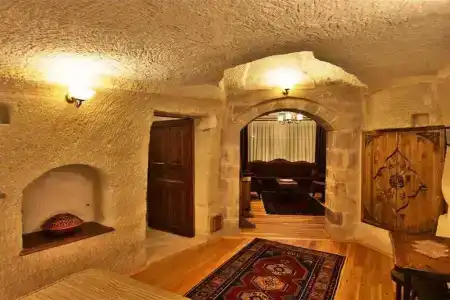 Harman Cave - 149
