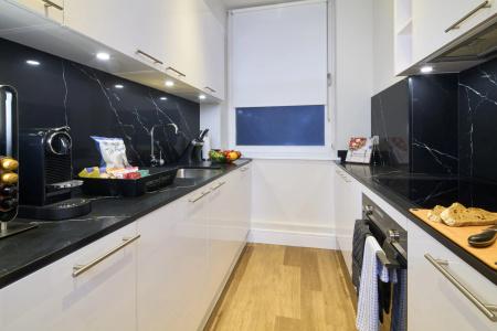 Cheval Harrington Court at South Kensington - 89