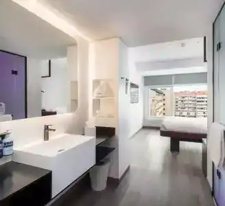 Yotel Porto - 34