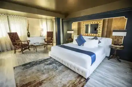 Riviera Suites - 82