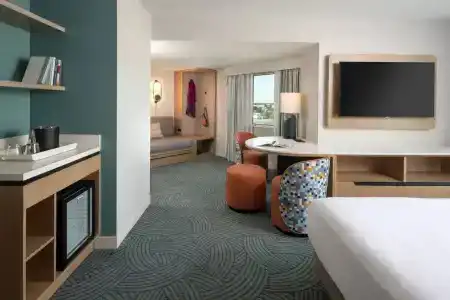 Crowne Plaza Orlando-Universal, An Ihg - 40