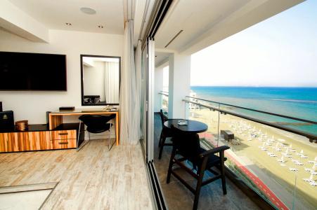 The Ciao Stelio Deluxe (Adults Only) - 92