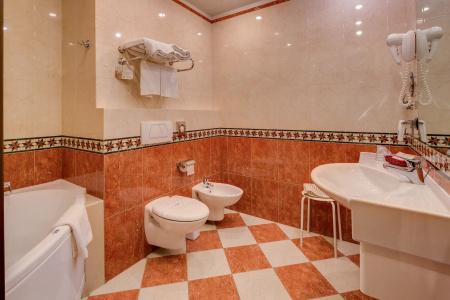 Best Western City - 48
