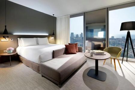 The Level at Melia Barcelona Sky - 47