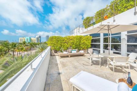 Bentley South Beach - 74