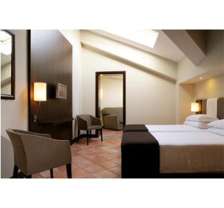 Th Roma - Carpegna Palace - 41