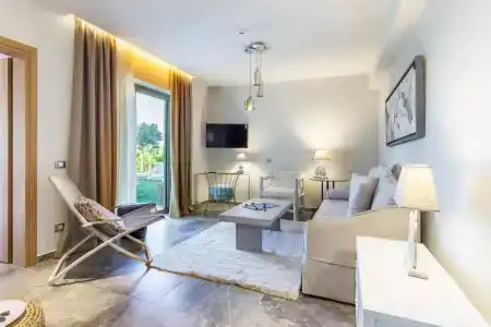 Elysian Luxury and Spa - 64