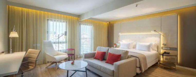 NH Collection Lisboa Liberdade - 56