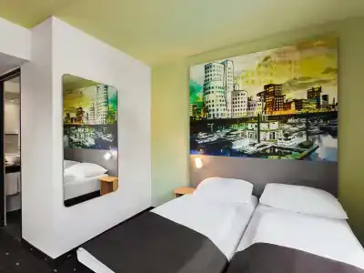 B&B Düsseldorf City-Süd - 46