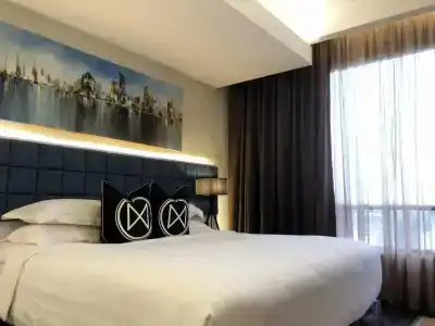 M Roof & Residences - 55