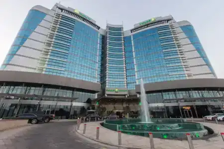 Holiday Inn Abu Dhabi, An Ihg - 0