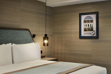 DoubleTree by Hilton London – West End - 2