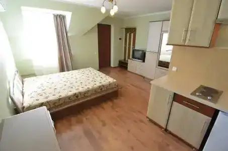Таврический - 2