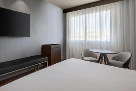 AC Alicante by Marriott - 11