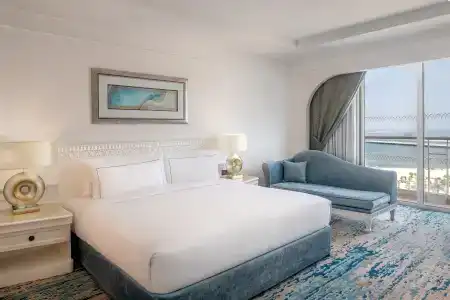 Habtoor Grand Resort, Autograph Collection - 4