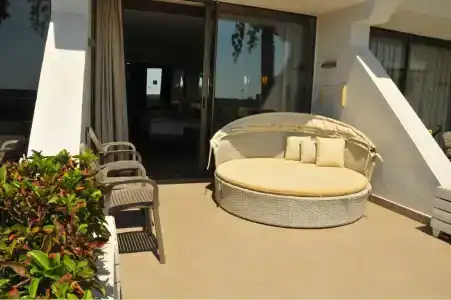 Side Star Elegance - All Inclusive - 32