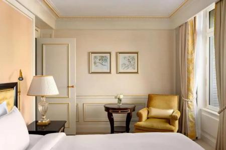 Shangri-La Paris - 51