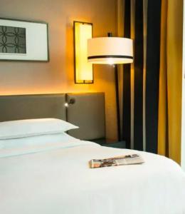 Sheraton Grand, Dubai - 55