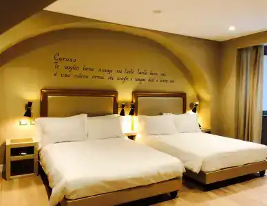 Caruso Place Boutique & Wellness Suites - 38