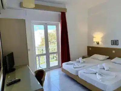 Savoy - 4