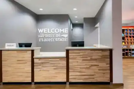 Hampton Inn Charlotte Uptown - 1
