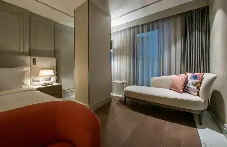 Mayla Golden Horn - 15