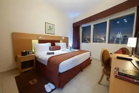 Tamani Marina & - 6