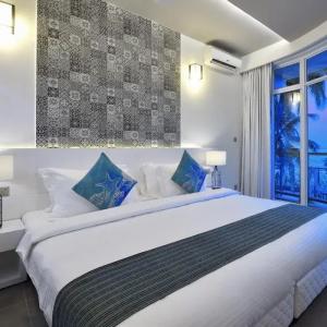 Velana Beach Maldives - 35